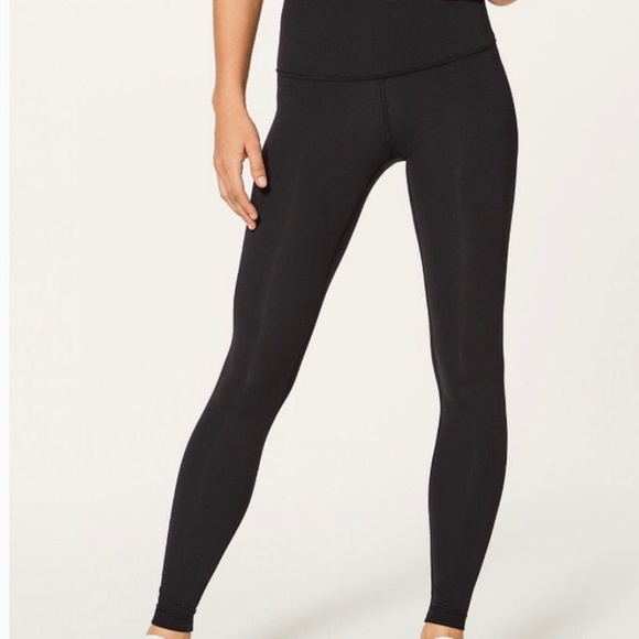 Lululemon - Picture 2 of 3